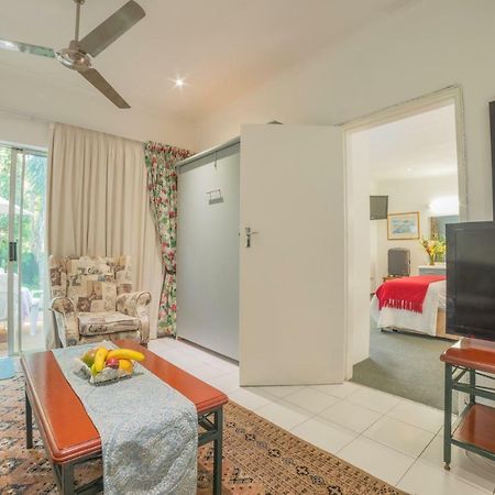 Garden Place Guest Houses Johannesburg Exterior foto